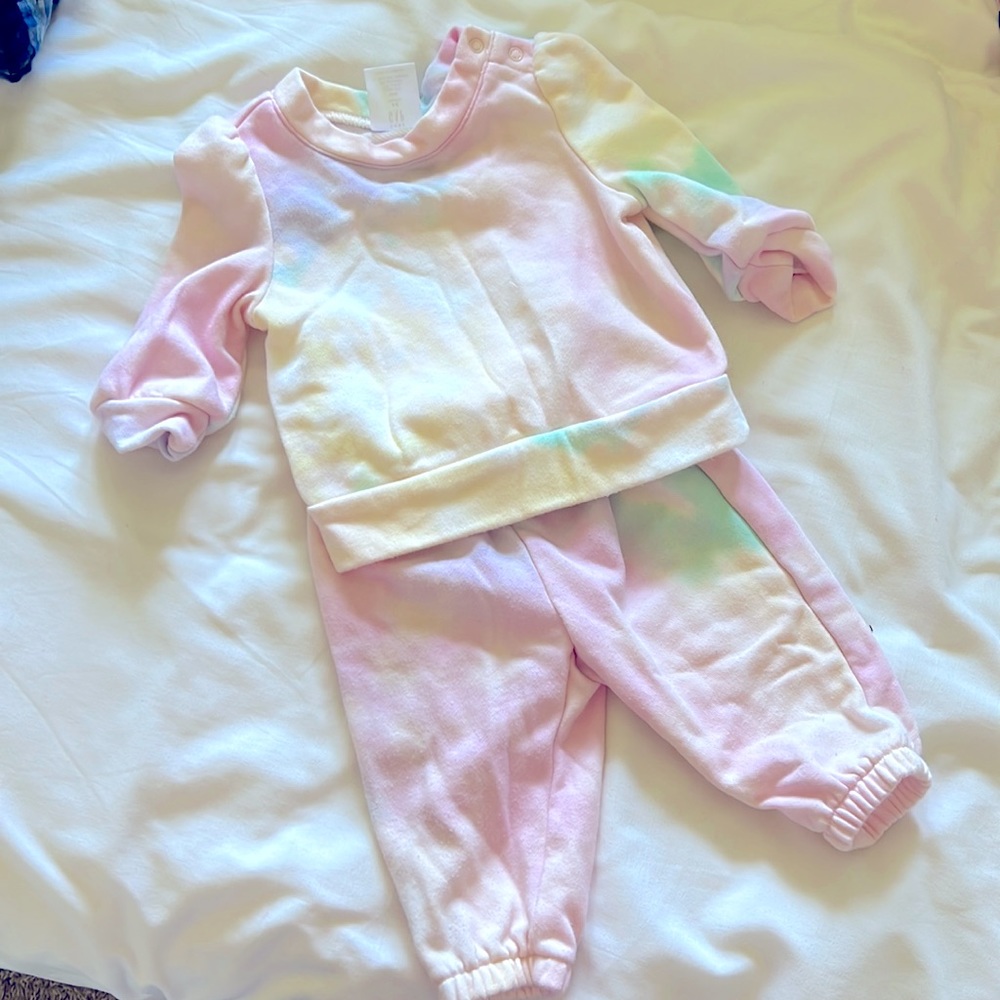 Gap sweatsuit